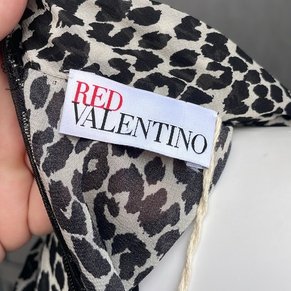 RED VALENTINEO Silk Dress Size 44 - Picture 3 of 9